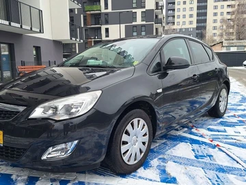 Авто Opel Astra 2012 № 8266311