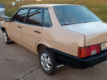 Авто ВАЗ 21099 1992 № 8266491