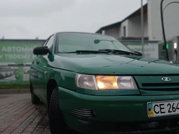 Авто ВАЗ 2110 1998 № 8266471