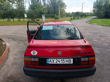 Авто Volkswagen Passat Sedan 1991 № 8266582