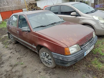 Авто Opel Kadett 1991 № 8266685