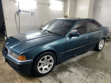 Авто BMW 3 Серия 1994 № 8266690