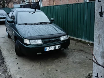 Авто ВАЗ 2110 2002 № 8266785