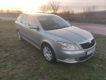 Авто Skoda Octavia 2010 № 8266901