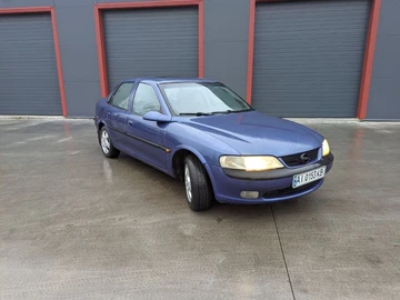 Авто Opel Vectra 1998 № 8267007