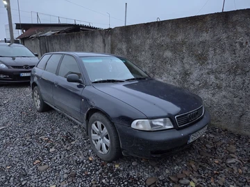 Авто Audi A4 1999 № 8267183