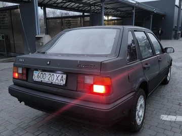 Авто BMW 4 Серия 1989 № 8267185