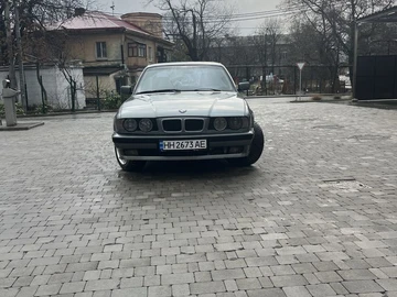 Авто BMW 5 Серия 1992 № 8267248