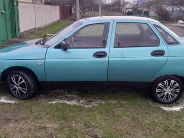 Авто ВАЗ 2110 2000 № 8267297