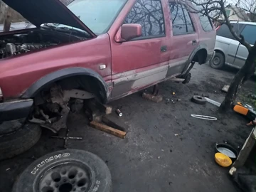 Авто Opel Frontera 1992 № 8267327