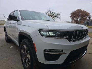 Авто Jeep Grand Cherokee 2024 № 8267404