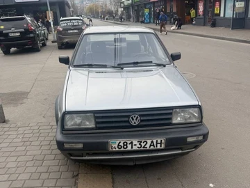 Авто Volkswagen Jetta 1990 № 8267563