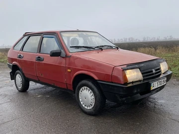 Авто ВАЗ 2109 1989 № 8267573
