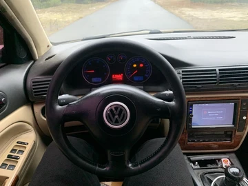 Авто Volkswagen Passat Sedan 2001 № 8267599