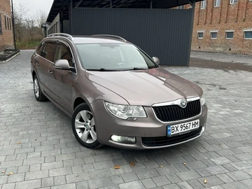 Авто Skoda Superb 2012 № 8267873