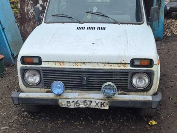 Авто ВАЗ 21214 2001 № 8267951
