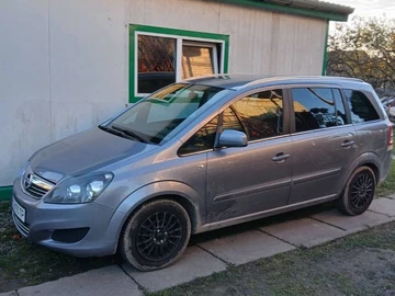 Авто Opel Zafira 2011 № 8268150