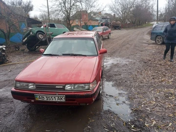 Авто Mazda 626 1990 № 8268152
