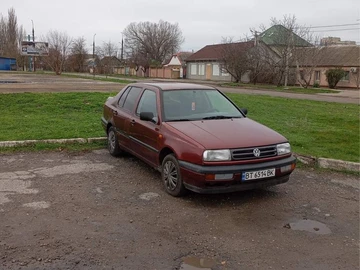 Авто Volkswagen Vento 1994 № 8268247