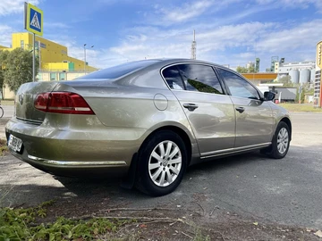 Авто Volkswagen Passat Sedan 2012 № 8268433