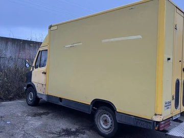 Авто Mercedes Mb 1994 № 8268479