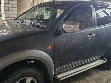 Авто Mitsubishi L 200 2006 № 8268599
