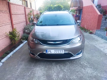 Авто Chrysler Pacifica 2018 № 8269026