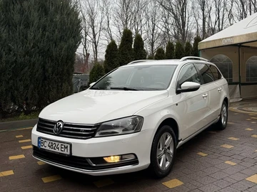 Авто Volkswagen Passat Sedan 2012 № 8269032
