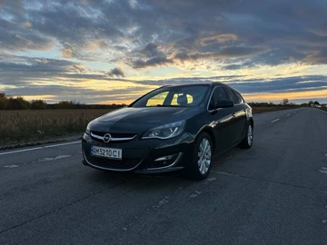Авто Opel Astra 2013 № 8269052
