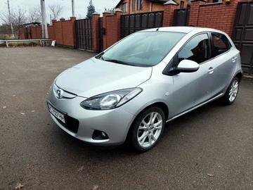 Авто Mazda 2 2008 № 8269085