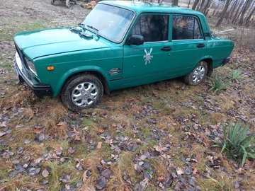Авто ВАЗ 2107 2004 № 8269137
