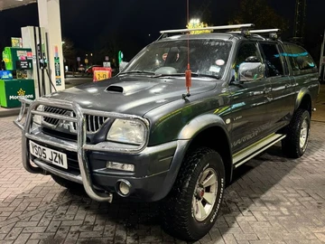 Авто Mitsubishi L 200 2005 № 8269138