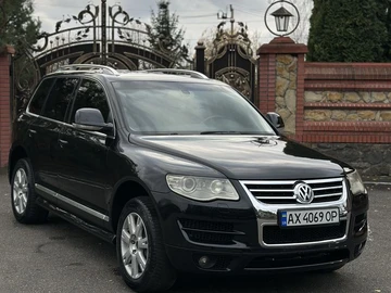 Авто Volkswagen Touareg 2007 № 8269159