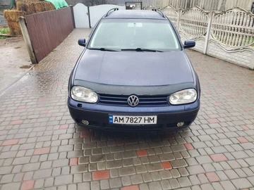 Авто Volkswagen Golf 2000 № 8269160