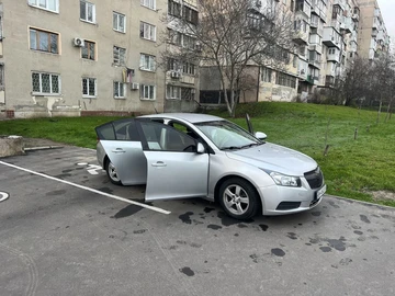 Авто Chevrolet Cruze 2015 № 8269206
