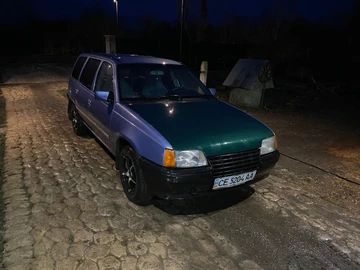 Авто Opel Kadett 1987 № 8269396