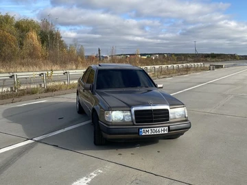 Авто Mercedes W124 1989 № 8269428