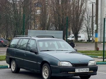 Авто Opel Omega 1989 № 8269429
