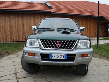 Авто Mitsubishi L 200 2004 № 8269448