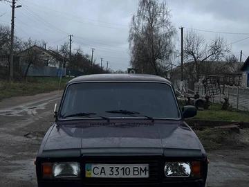 Авто ВАЗ 2107 2002 № 8269478