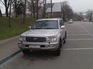Авто Toyota Land Cruiser 100 2003 № 8269495