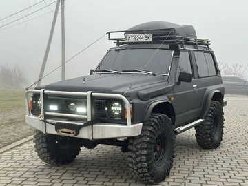 Авто Nissan Patrol 1994 № 8269549