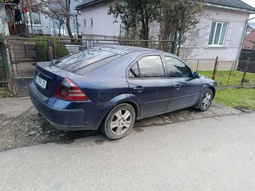 Авто Ford Mondeo 2000 № 8269580