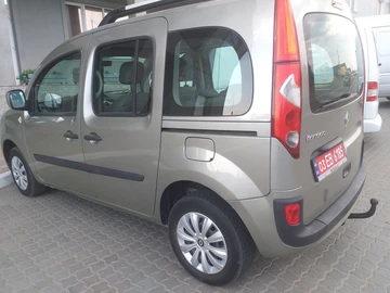 Авто Renault Kangoo Passenger 2008 № 8269747