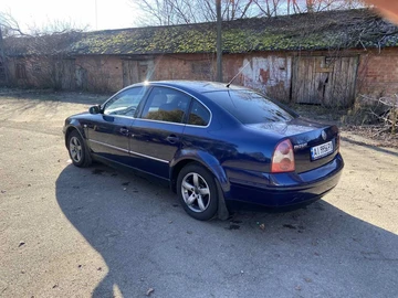 Авто Volkswagen Passat Sedan 2001 № 8269751