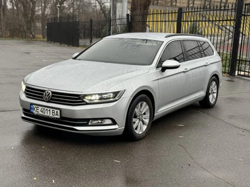 Авто Volkswagen Passat Variant 2015 № 8269752