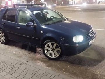 Авто Volkswagen Golf 2003 № 8269806