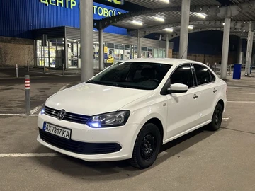 Авто Volkswagen Polo 2012 № 8269812