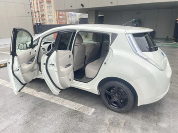 Авто Nissan Leaf 2013 № 8269829