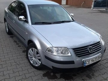 Авто Volkswagen Passat Sedan 2000 № 8269870
